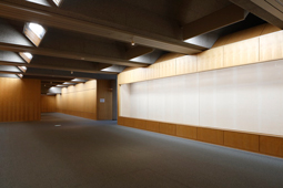 鎌倉別館 展示室 photo:Keizo Kioku
